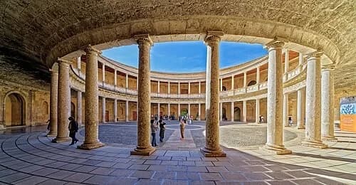 Imperial Circular Courtyard — Alhambra audio guide stop