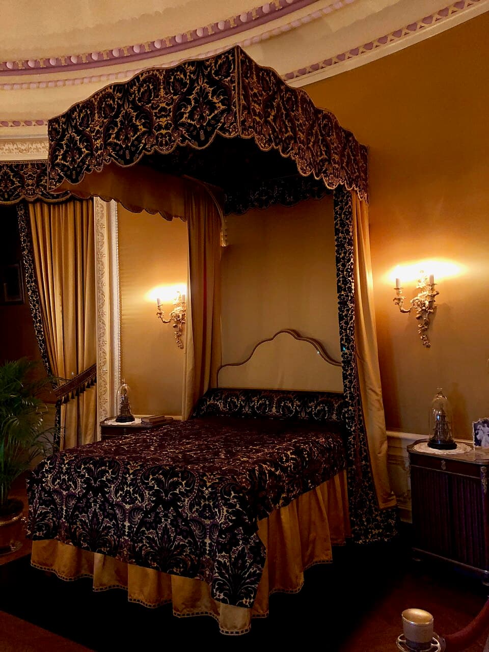Edith Vanderbilt's Bedroom — Biltmore Estate audio guide stop