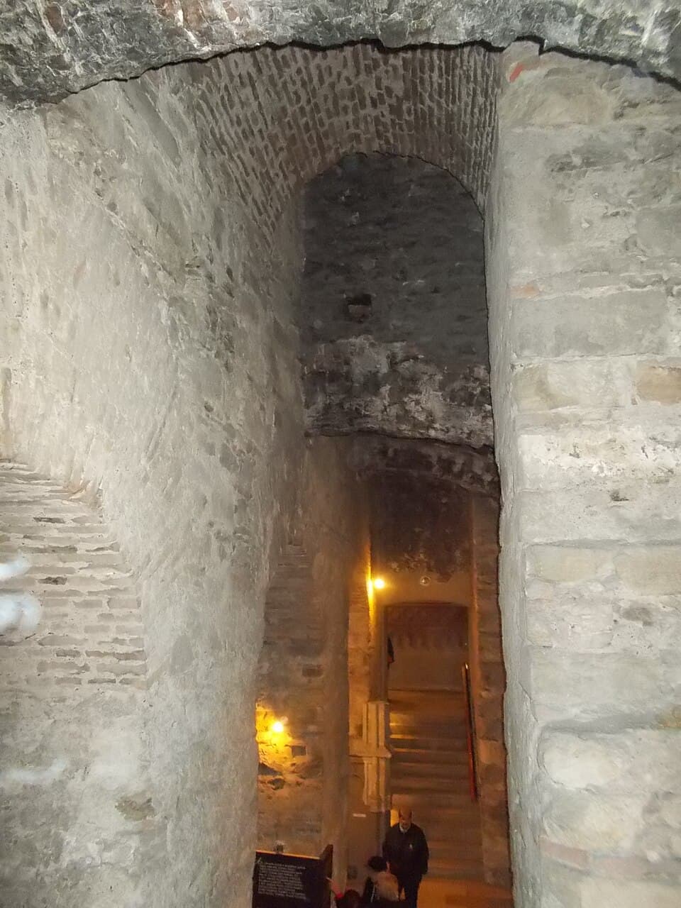 The Medieval Vaults — Budavári Palota audio guide stop