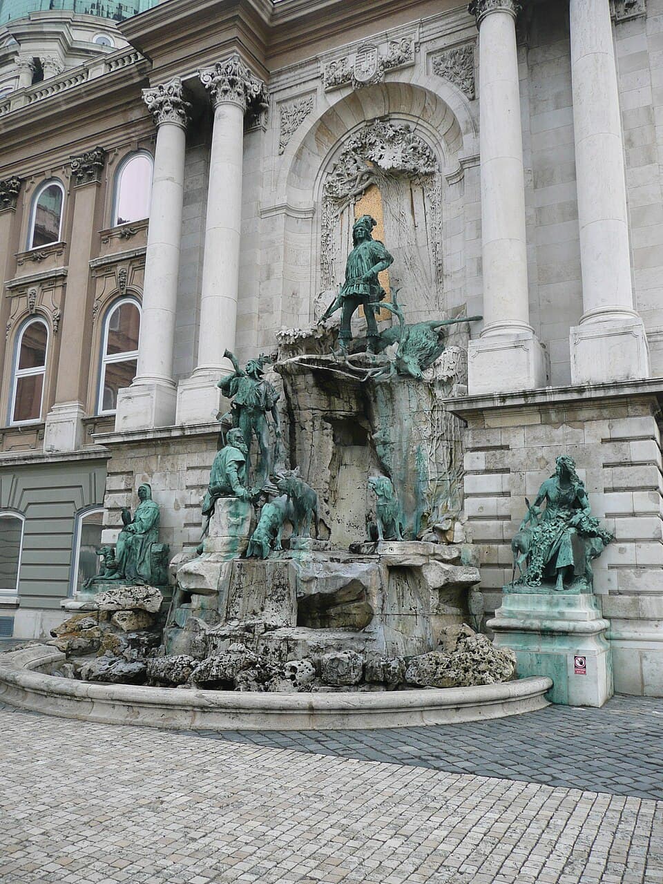The Matthias Fountain — Budavári Palota audio guide stop