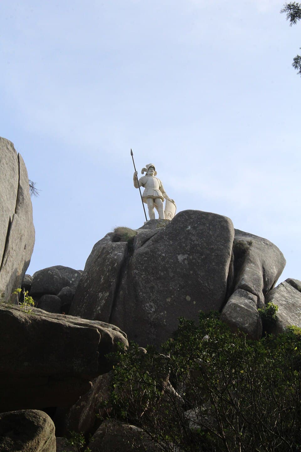 Statue of the Warrior — Palácio Nacional da Pena audio guide stop