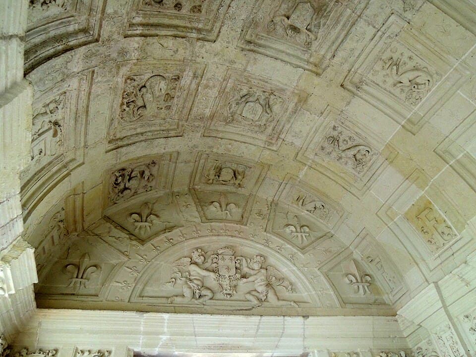 The Oratory Vault — Château de Chambord audio guide stop