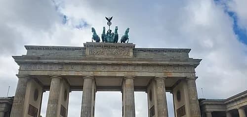 Symbols of Power — Brandenburger Tor audio guide stop