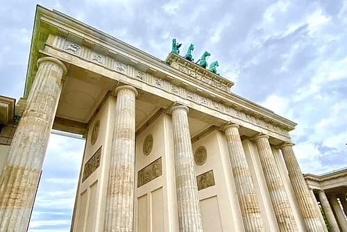 The Doric Columns — Brandenburger Tor audio guide stop