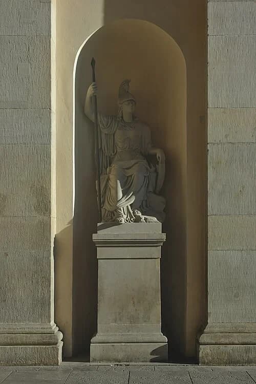 The Statue of Minerva — Brandenburger Tor audio guide stop