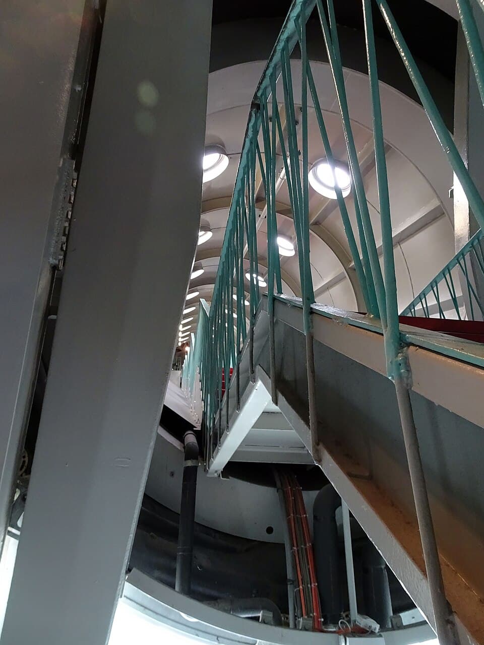 Spherical Navigation — Atomium audio guide stop