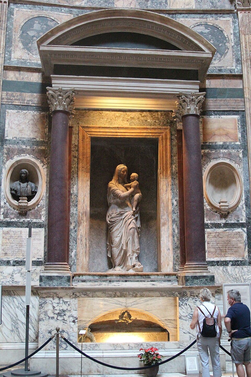 Tomb of Raphael — Pantheon audio guide stop