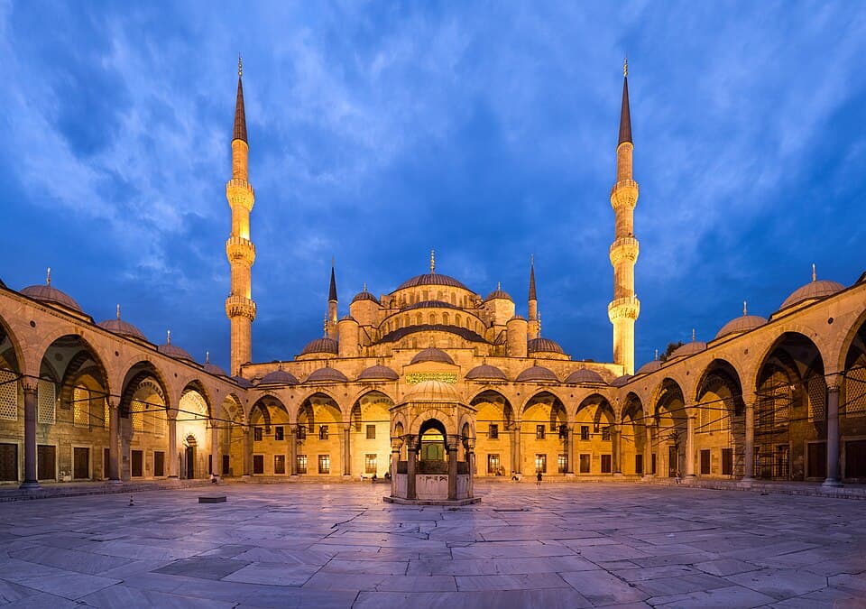 The Inner Courtyard — Sultan Ahmet Camii audio guide stop