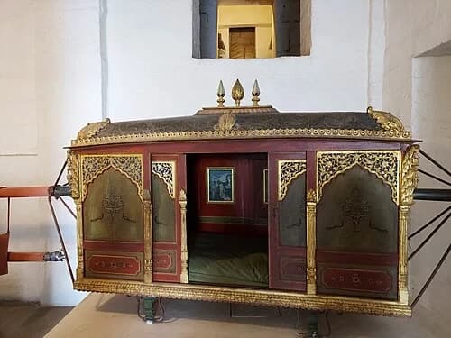 The Veiled Palanquin