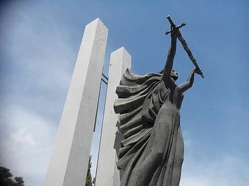 The Broken Sword — Alcázar de Toledo audio guide stop