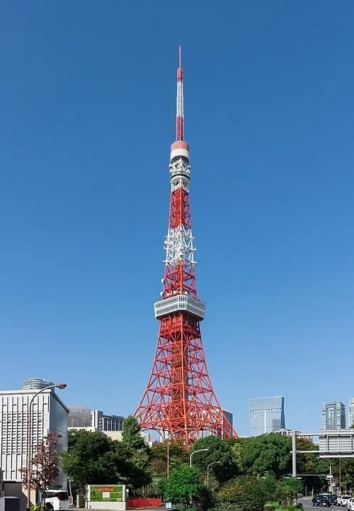 The Steel Sentinel — Tokyo Tower audio guide stop