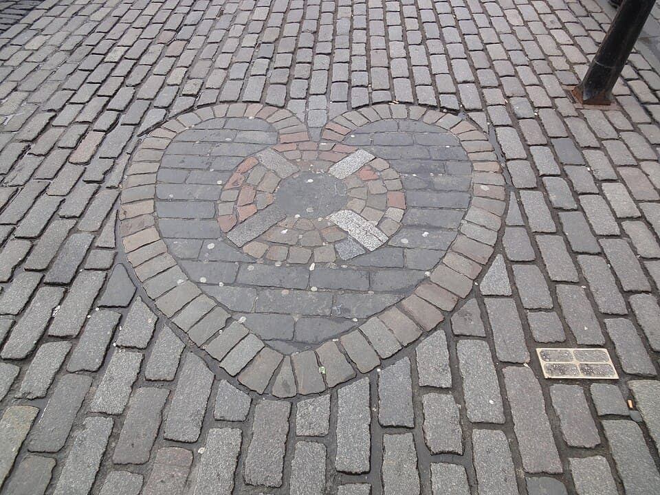 Heart of Midlothian Mosaic — St Giles' Cathedral audio guide stop