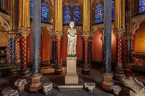 Sanctuary of the Palace Staff