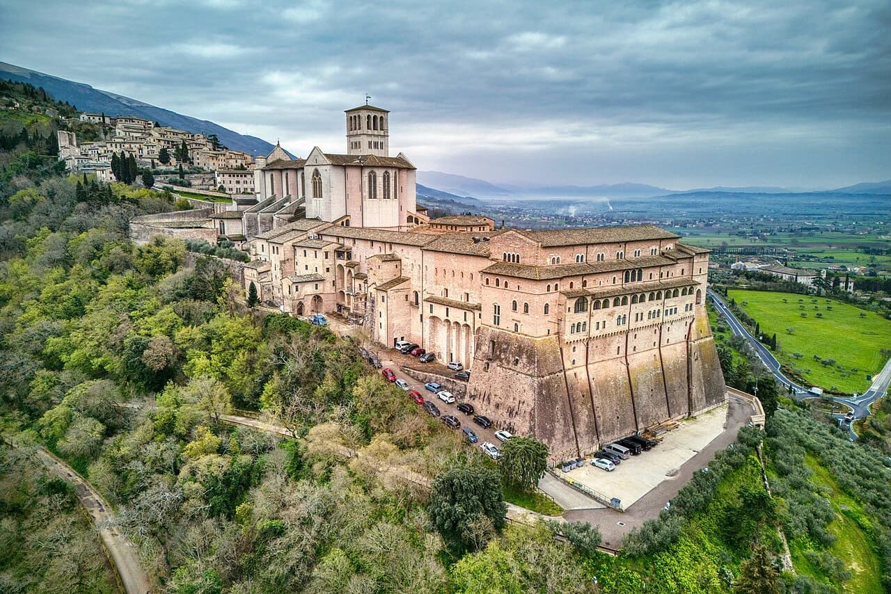 Basilica di San Francesco — Assisi, Italy