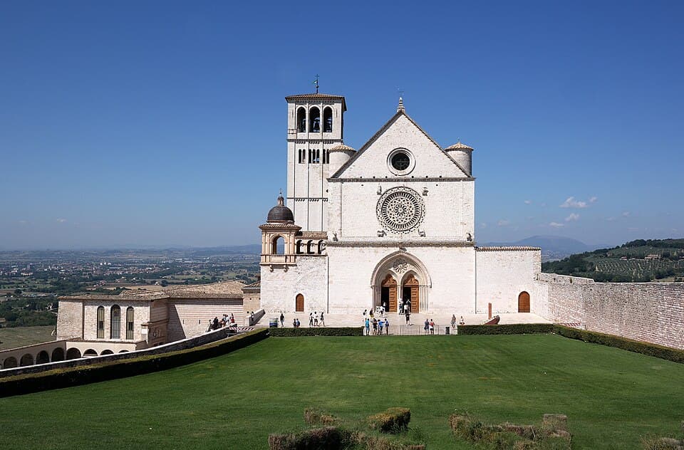 The Upper Facade — Basilica di San Francesco audio guide stop