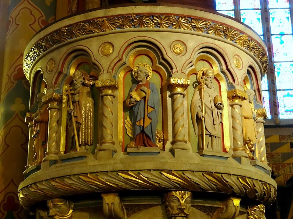 Statues of the Fathers