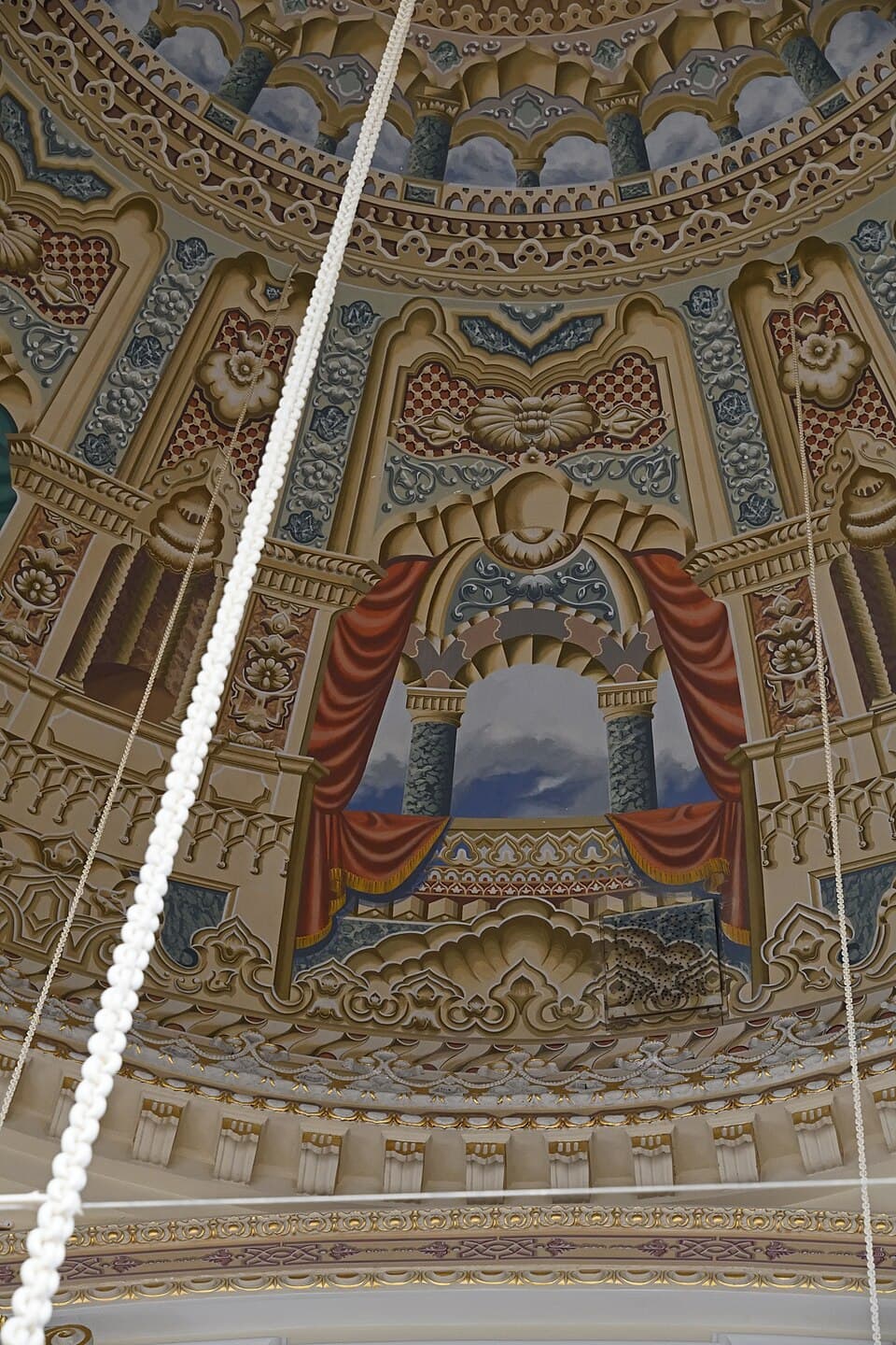 The Trompe-l'œil Dome — Ortaköy Camii audio guide stop