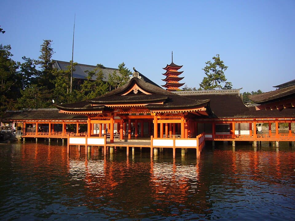 The Guest Shrine — Itsukushima Shrine audio guide stop
