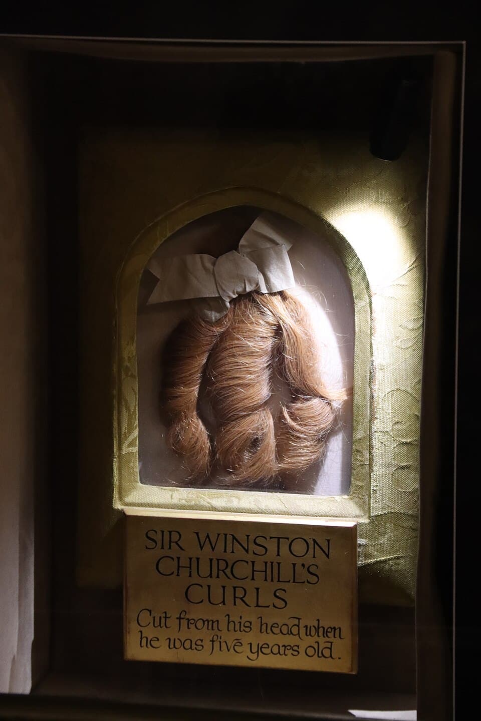 Winston's Childhood Curls — Blenheim Palace audio guide stop