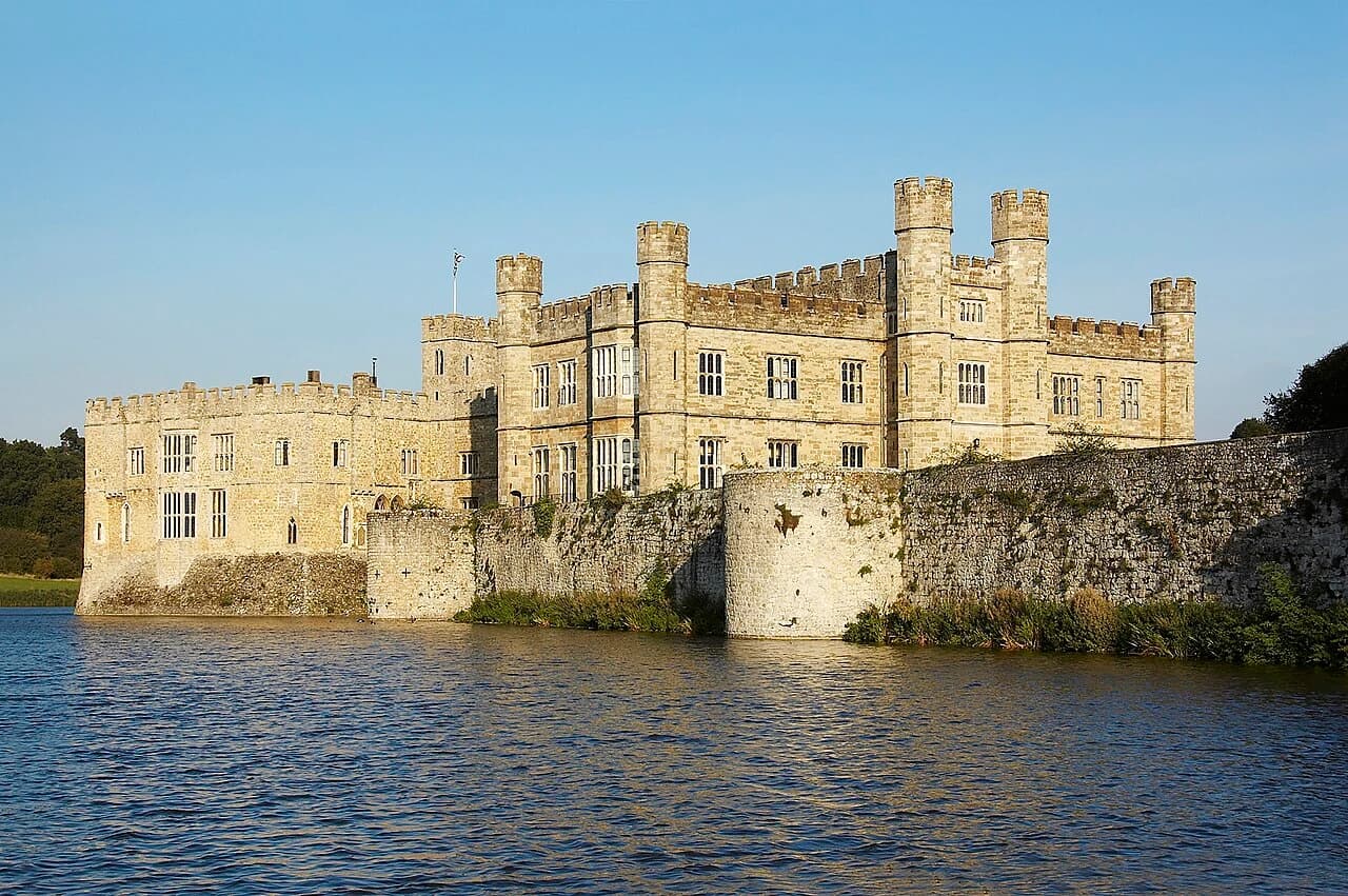 Leeds Castle — Maidstone, United Kingdom