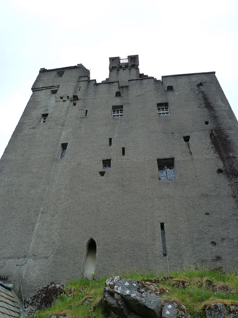 The Keep Exterior — Eilean Donan Castle audio guide stop