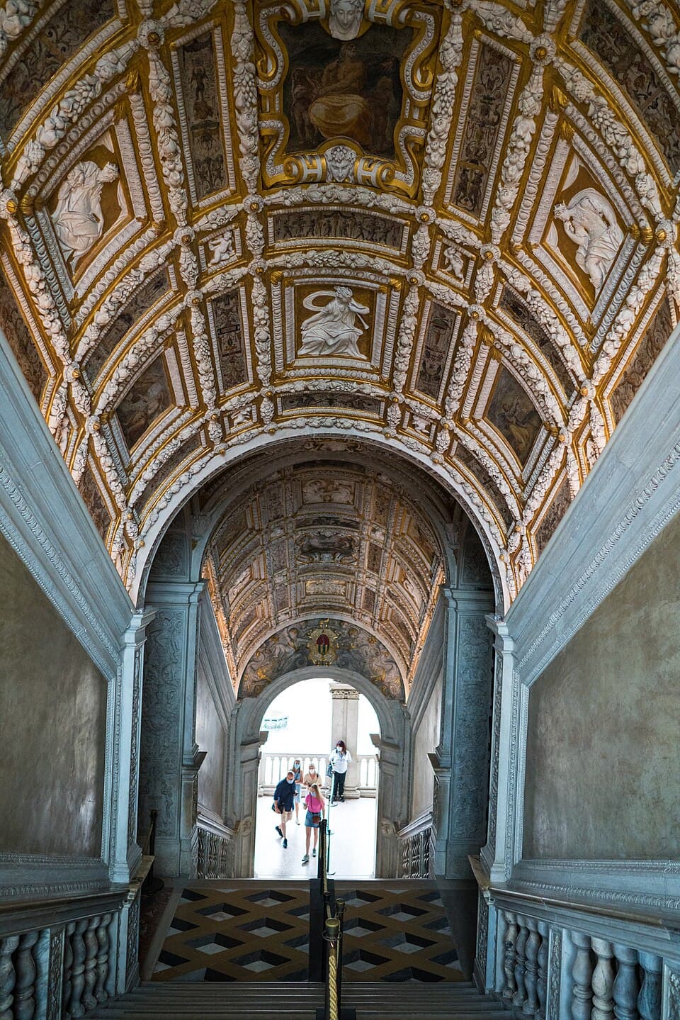 The Golden Staircase — Palazzo Ducale audio guide stop
