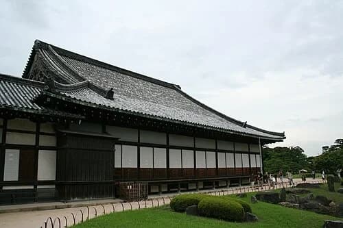 The Veranda Path
