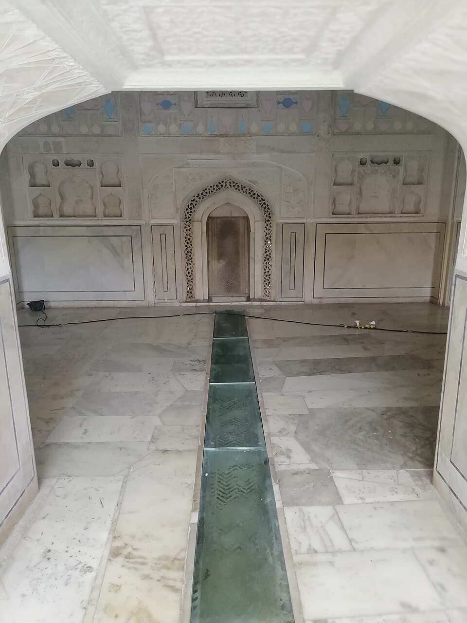 Ancient Air Conditioning — Amber Fort audio guide stop