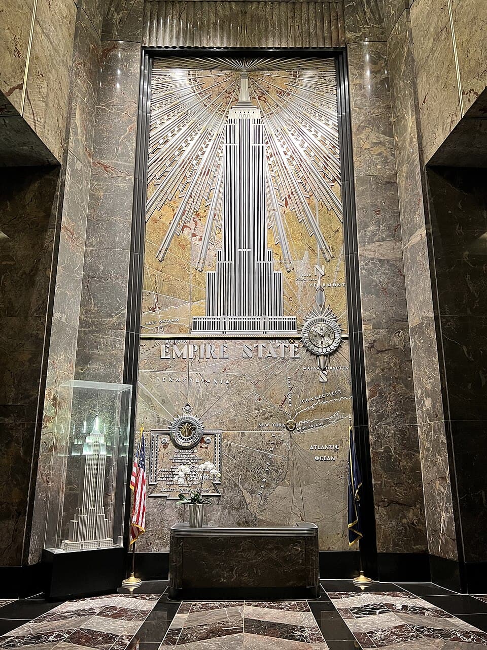 The Golden Relief — Empire State Building audio guide stop