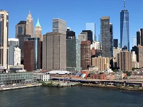 Lower Manhattan Panorama — Brooklyn Bridge audio guide stop