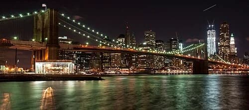 A Family Legacy in Lights — Brooklyn Bridge audio guide stop