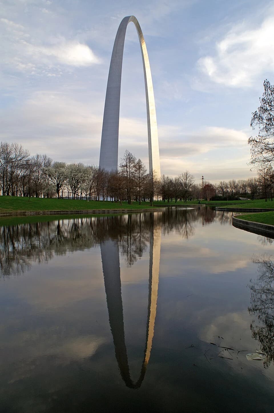Reflection at North Pond — Gateway Arch audio guide stop
