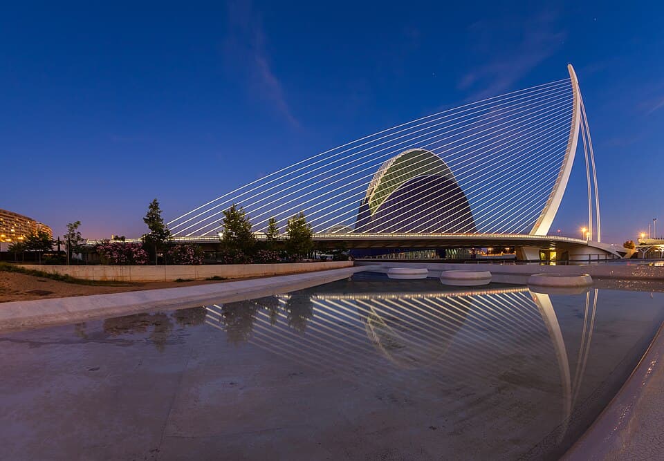 Assut de l'Or Bridge — Ciutat de les Arts i les Ciències audio guide stop