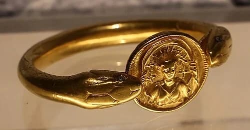 The Golden Bracelet — Pompeii Archaeological Park audio guide stop