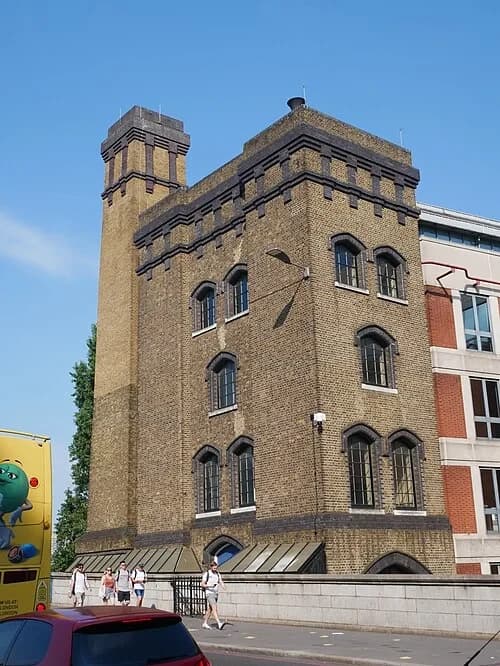 The Accumulator Tower — Tower Bridge audio guide stop