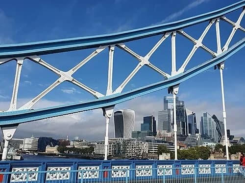 The Suspension Sections — Tower Bridge audio guide stop