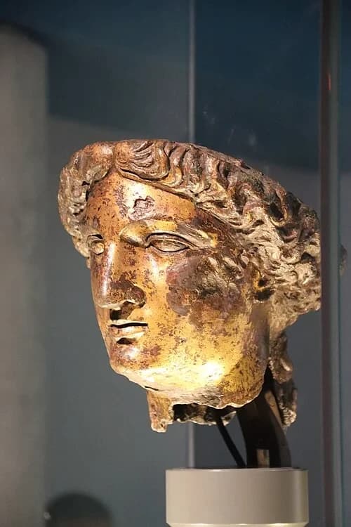 Minerva's Golden Glow — Roman Baths audio guide stop
