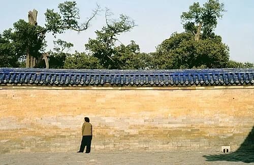 جدار الصدى — 天坛