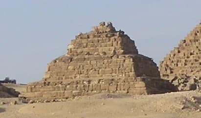 Pyramid G IIIb — Giza pyramid complex audio guide stop