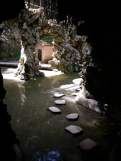 The Waterfall Lake — Quinta da Regaleira audio guide stop