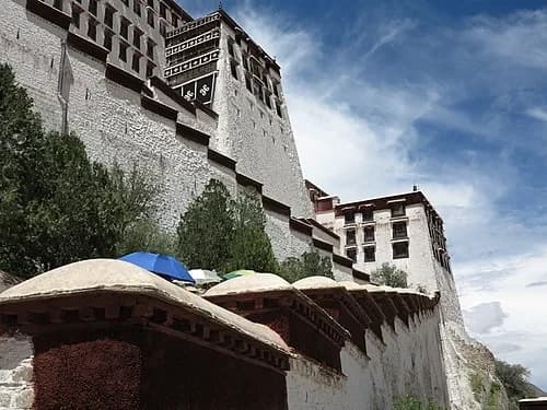 The Path of a Thousand Steps — Potala Palace audio guide stop
