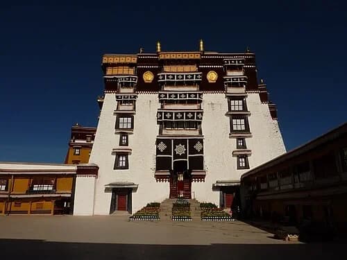 The White Palace Facade — Potala Palace audio guide stop