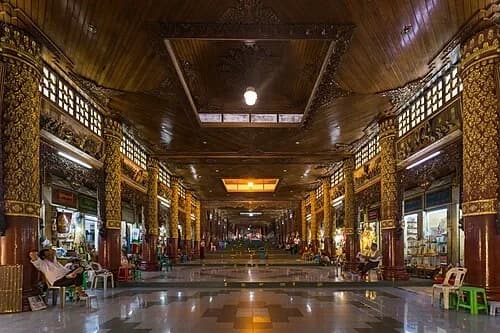 Walkway Architecture — Shwedagon Pagoda audio guide stop