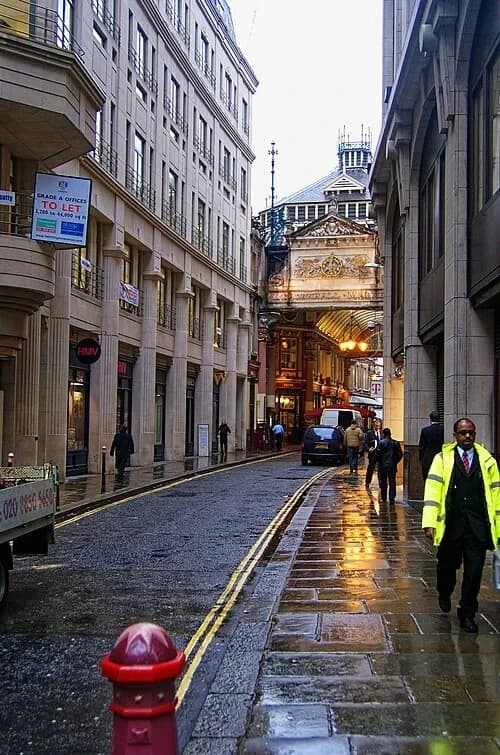 Whittington Avenue Entrance — Leadenhall Market audio guide stop