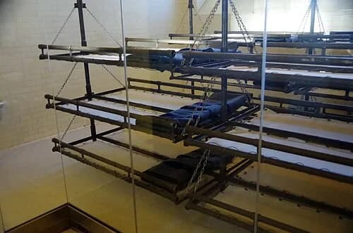 The Dormitories — Ellis Island audio guide stop