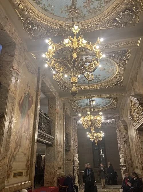 The Hall of Bronze