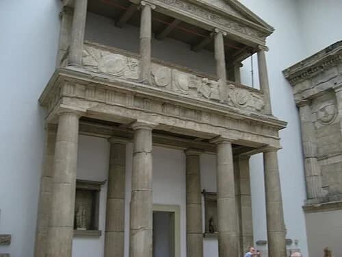 Upper City Gate — Pergamon audio guide stop