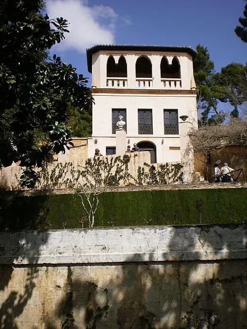 The Romantic Mirador — Generalife audio guide stop