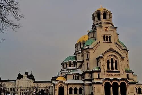 Alexander Nevsky Square — Alexander Nevsky Cathedral audio guide stop