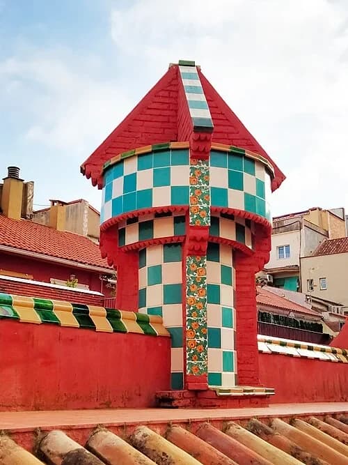 The Decorated Chimneys — Casa Vicens audio guide stop
